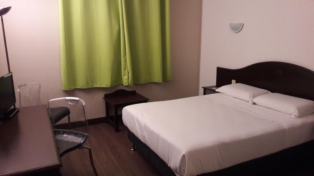 Le Neoulous Hotel Le Boulou Kültér fotó